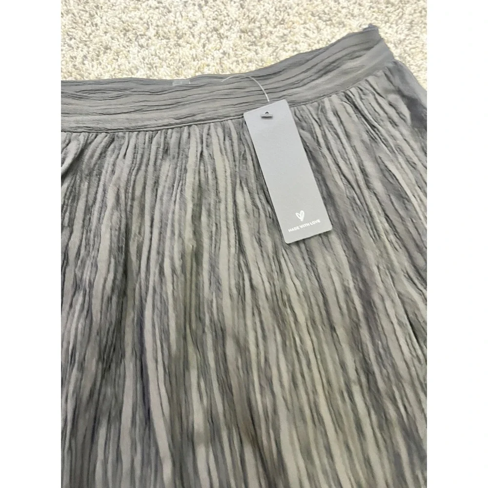 Lulus measurements waist